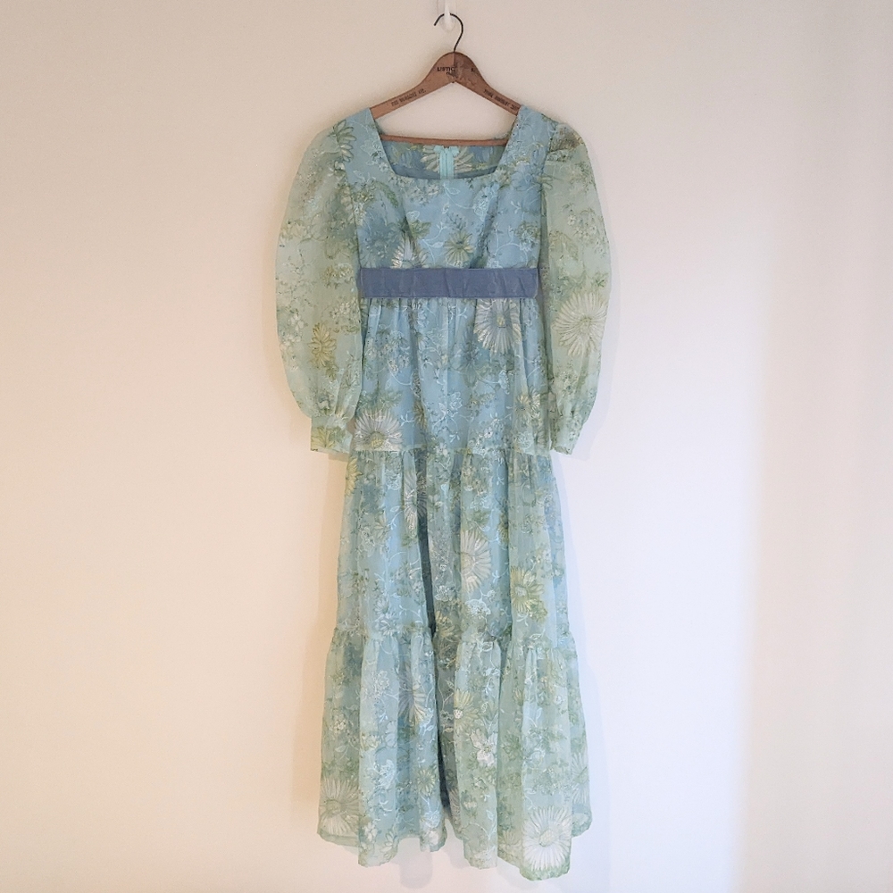 Vintage 70s Floral Maxi Puff Sleeve Dress